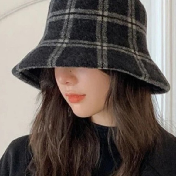 Orange the Pathz 100% wool bucket hat - Picture 1 of 3